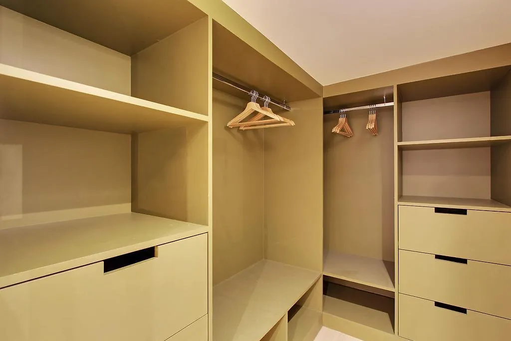 Pick A Flat'S Apartment In Etienne Marcel - Rue Du Jour Paris 0*,  France